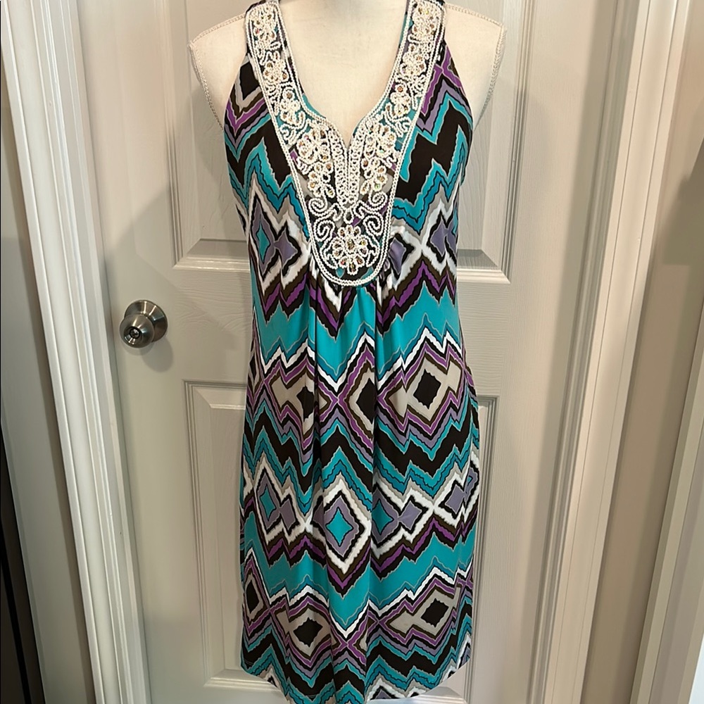 New Directions size medium dress with detailed neckline
